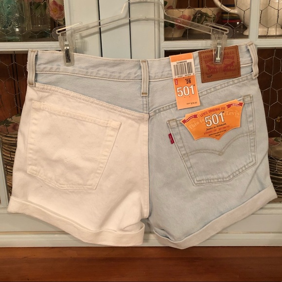 Levi Brand New two tone shorts - Picture 3 of 7